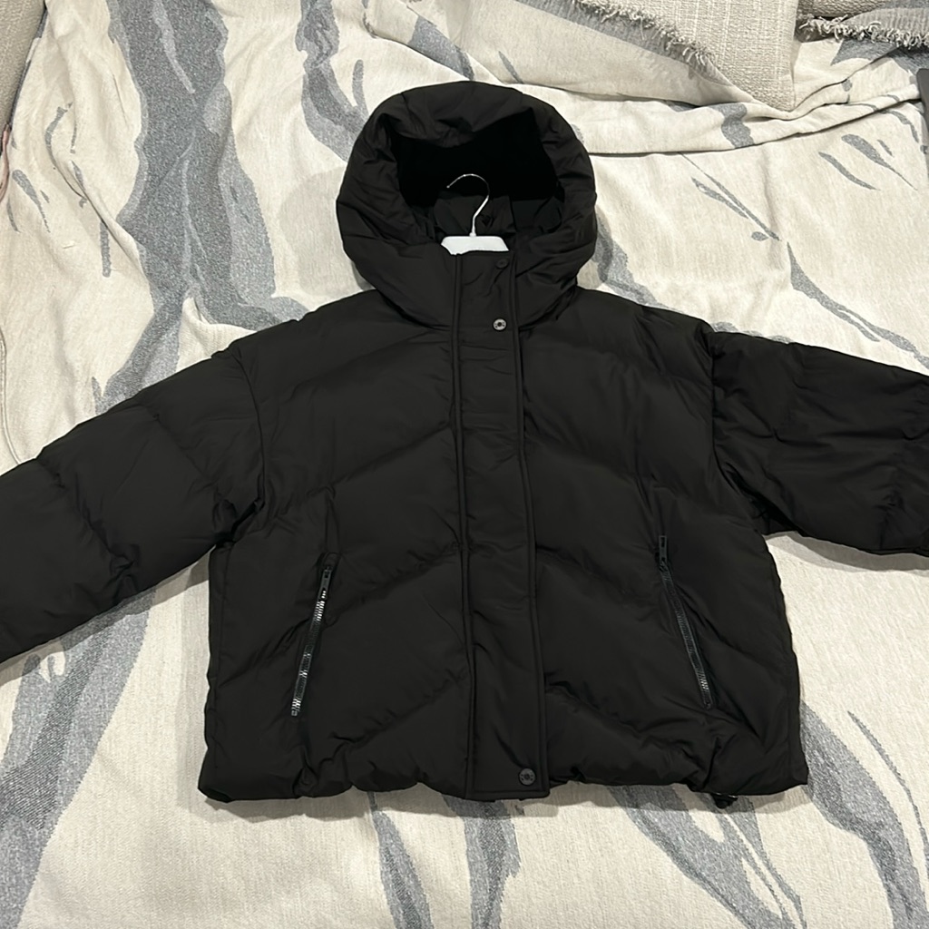 Brand New Hermes Black Puffer 38